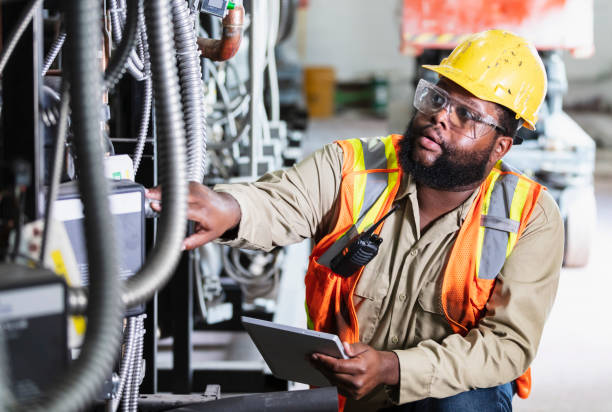 Best Electrical Contractors for Businesses  in Washington, IA